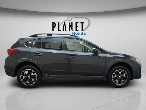 Dark Gray Metallic 2018 Subaru Crosstrek 2.0i Premium