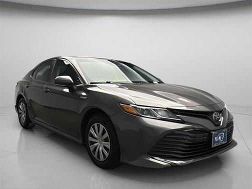 2020 Toyota Camry Hybrid LE