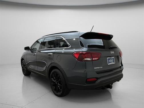 2020 Kia Sorento S