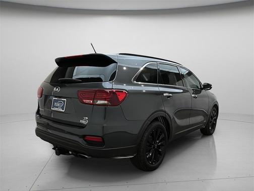 2020 Kia Sorento S