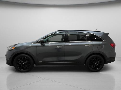 2020 Kia Sorento S