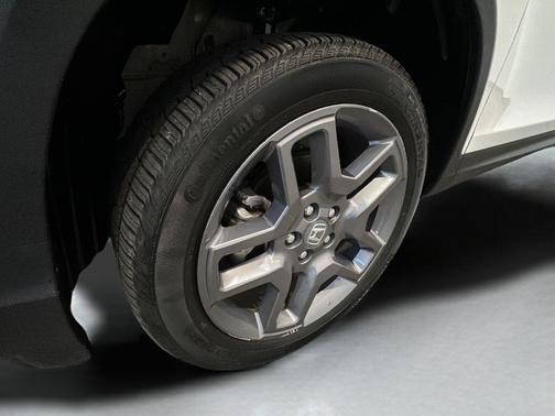 Platinum White Pearl 2023 Honda Passport EX-L