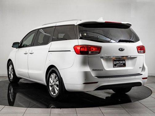 2018 Kia Sedona LX