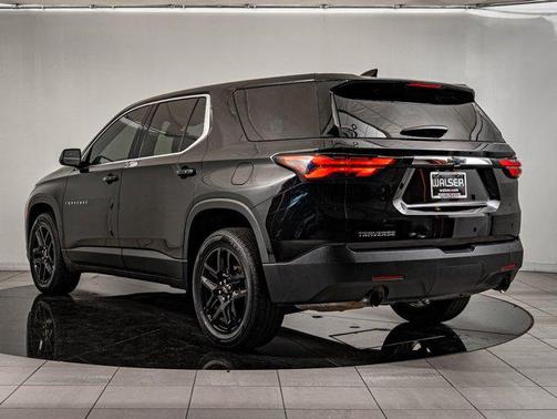 2022 Chevrolet Traverse LS