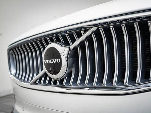 2024 Volvo S90 Recharge Plug-In Hybrid T8 Ultimate
