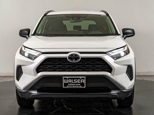 Ice Cap 2025 Toyota RAV4 Hybrid LE