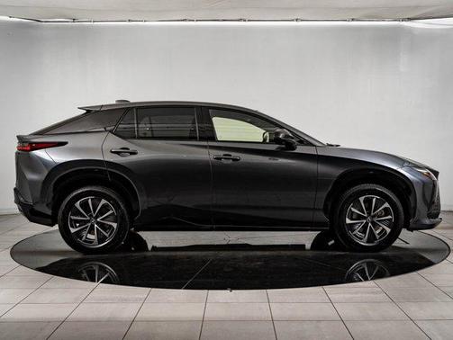 2023 Lexus RZ 450e 450e Premium
