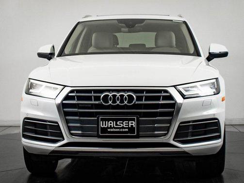 2020 Audi Q5 45 Premium Plus