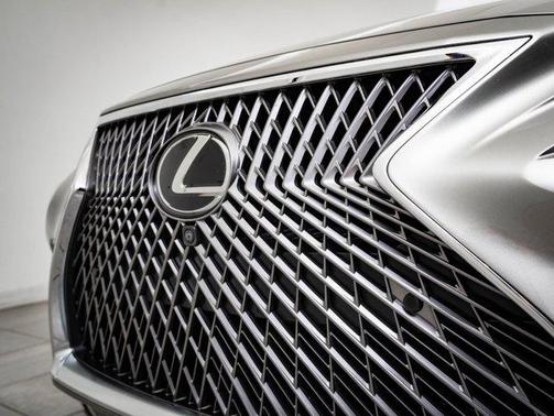 2018 Lexus LS 500 Base