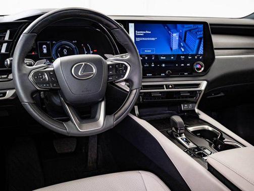 Caviar 2023 Lexus RX 350h Premium