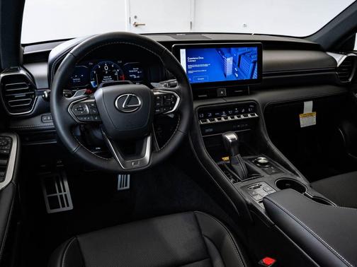 8X1 2026 Lexus IS 350 Base