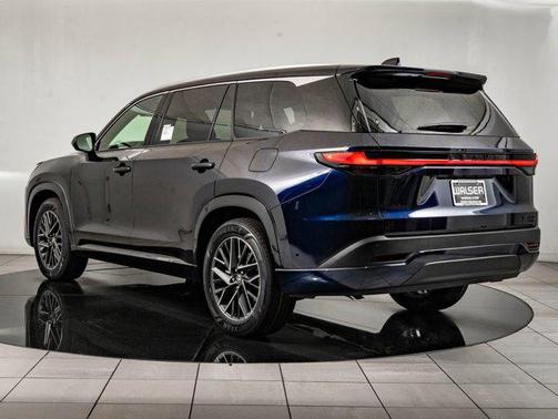 8X5 2026 Lexus TX 350 Premium