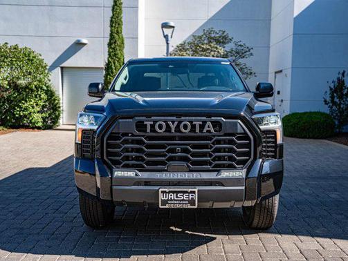 Midnight Black Metallic 2024 Toyota Tundra SR5