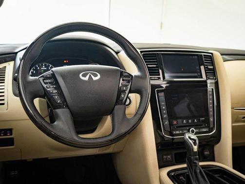 2021 INFINITI QX80 Luxe