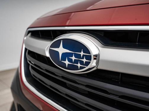 Crimson Red Pearl 2022 Subaru Outback Limited XT