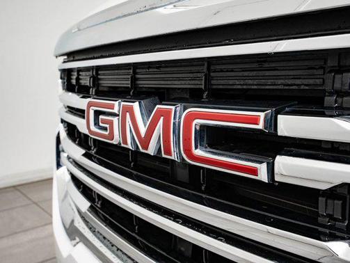 White Frost Tricoat 2020 GMC Acadia FWD SLT