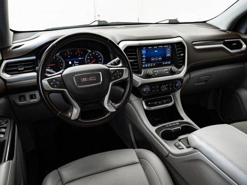 White Frost Tricoat 2020 GMC Acadia FWD SLT