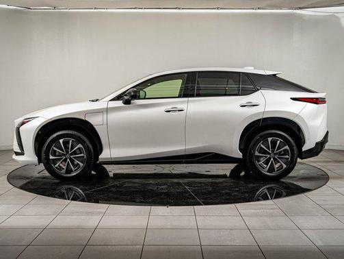 2023 Lexus RZ 450e 450e Premium