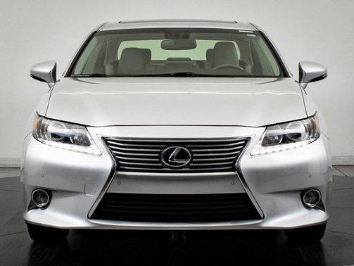2013 Lexus ES 300h Base