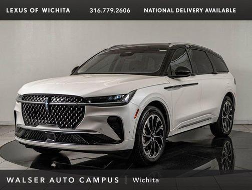 2024 Lincoln Nautilus Reserve