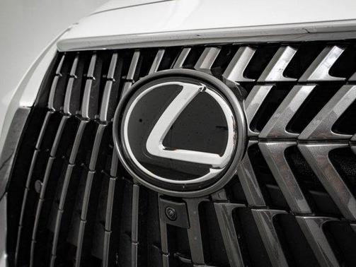 2025 Lexus ES 300h Ultra Luxury