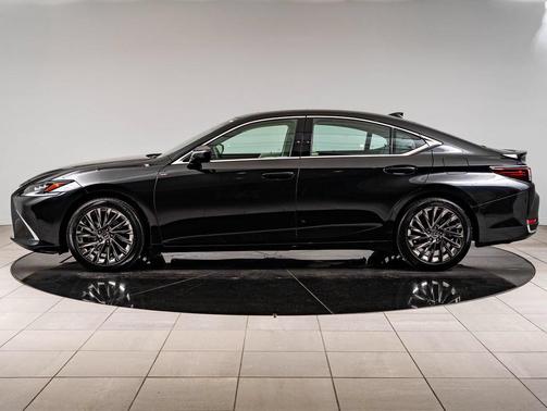Caviar 2024 Lexus ES 300h Ultra Luxury