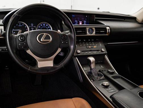 2016 Lexus IS 300 Base