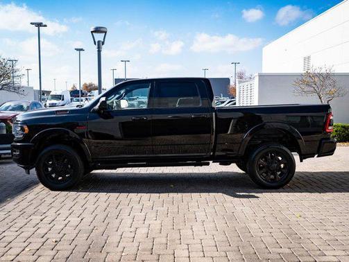 2020 RAM 2500 Limited Crew Cab 4X4 6'4' Box
