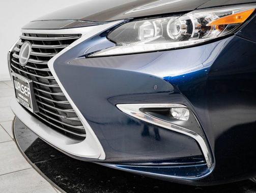 2018 Lexus ES 350 Base