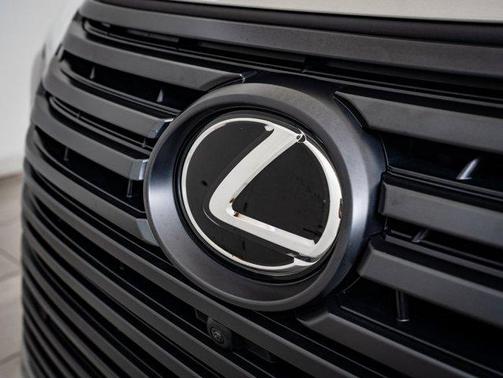 2023 Lexus LX 600 Luxury