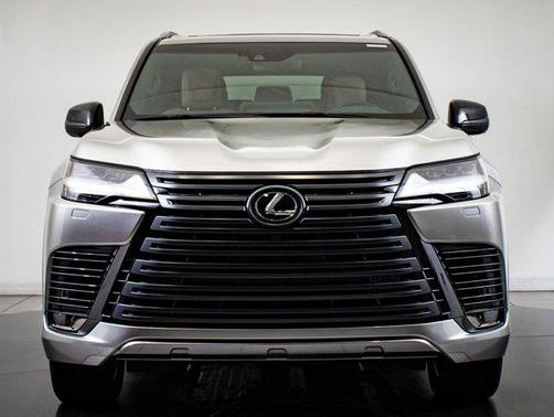 2023 Lexus LX 600 Luxury