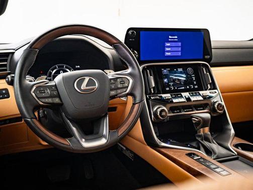 2023 Lexus LX 600 Luxury