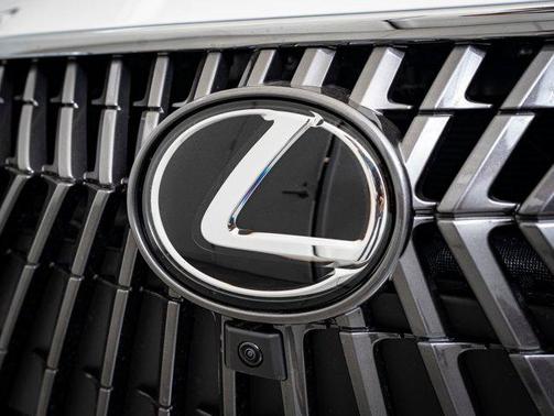 2025 Lexus ES 350 Ultra Luxury