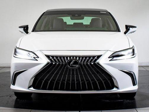 2025 Lexus ES 350 Ultra Luxury