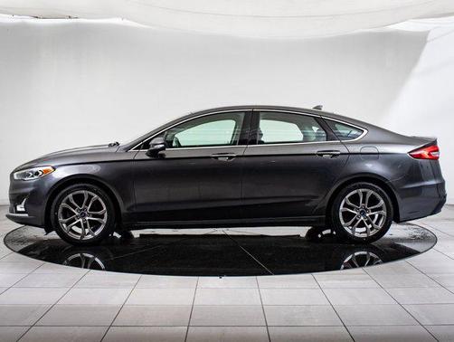 2020 Ford Fusion Hybrid Titanium
