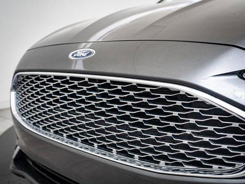 2020 Ford Fusion Hybrid Titanium