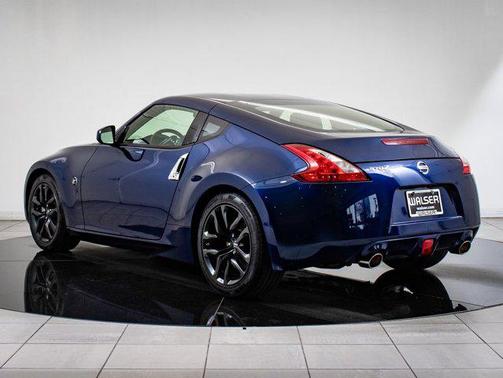 2017 Nissan 370Z Sport