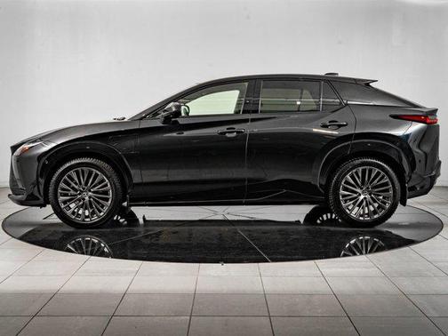 Caviar 2023 Lexus RZ 450e Luxury