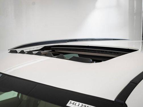 2021 Honda Pilot Touring 8-Passenger