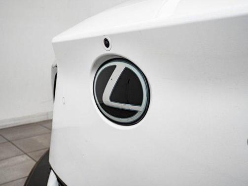 Oxygen White 2026 Lexus RZ 350e Premium