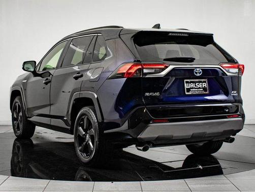 2019 Toyota RAV4 Hybrid SE