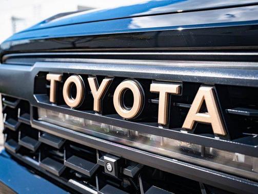 2025 Toyota Tacoma Hybrid Trailhunter