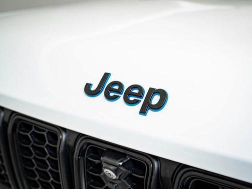 2023 Jeep Grand Cherokee 4xe 30th Anniversary