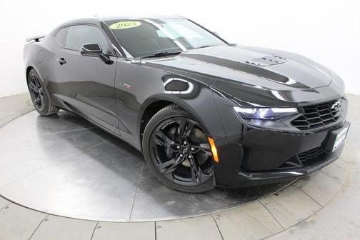 2023 Chevrolet Camaro LT1