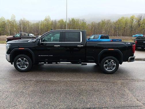 Onyx Black 2026 GMC Sierra 2500 SLT