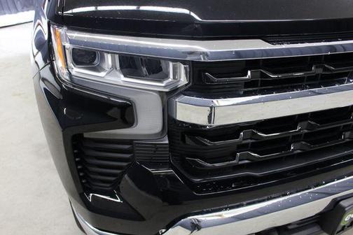 Black 2025 Chevrolet Silverado 1500 LT