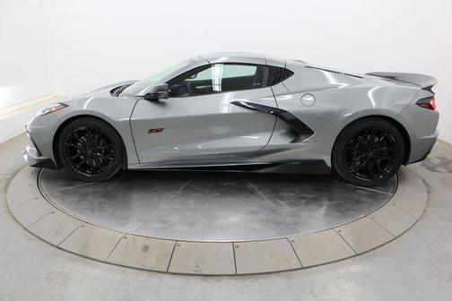 Gray Metallic 2023 Chevrolet Corvette Stingray w/2LT