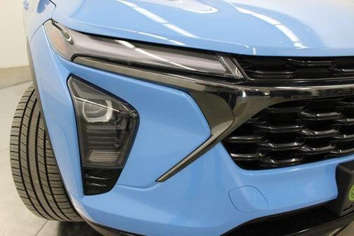 Fountain Blue 2024 Chevrolet Trax 2RS