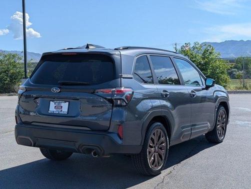 Magnetite Gray Metallic 2026 Subaru Forester Sport