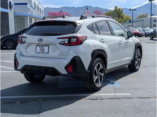 Crystal White Pearl 2025 Subaru Crosstrek Premium